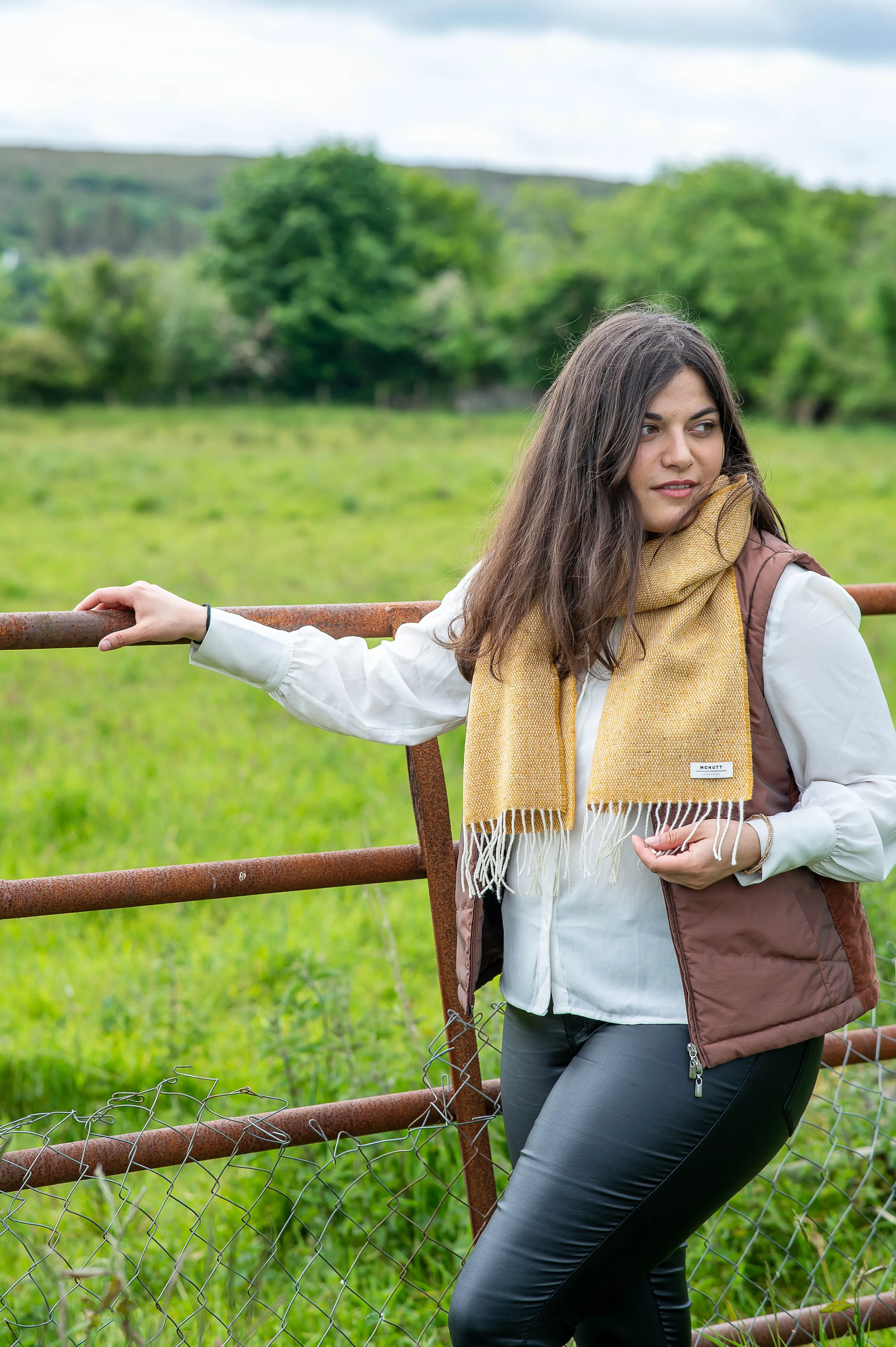 Donegal Donkey Tweed Scarf — McNutt of Donegal
